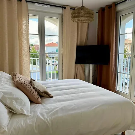T3 Contemporain Au Bord De L'eau Sur Le Bassin Arcachon Ξενοδοχείο με διαμερίσματα *